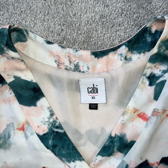 Cabi V-Neck Tank Top - Picture 4 of 8